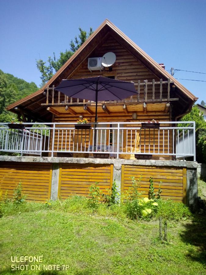 Apartman Relax In Nature ヤイツェ エクステリア 写真